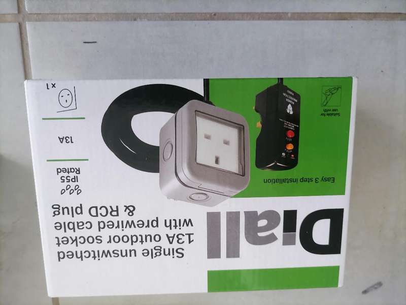 LOT OF ELECTRONICS