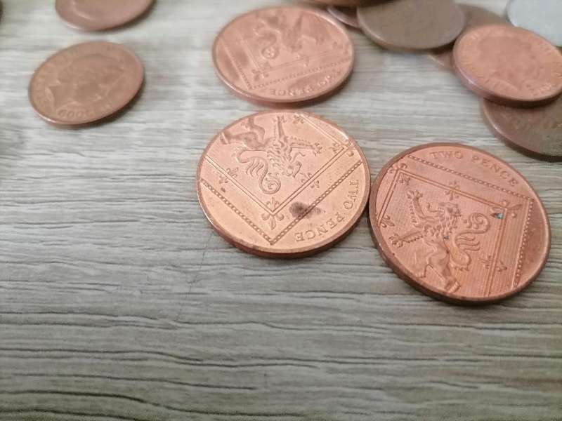 **LOT OF BRITISH VINTAGE COINS*