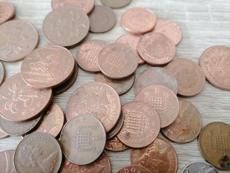 **LOT OF BRITISH VINTAGE COINS*