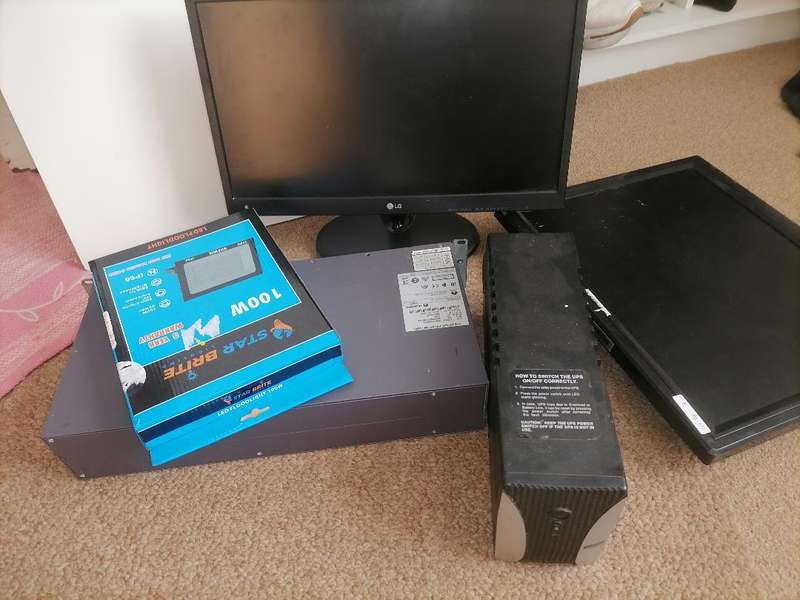 Bulk lot of computer electronics