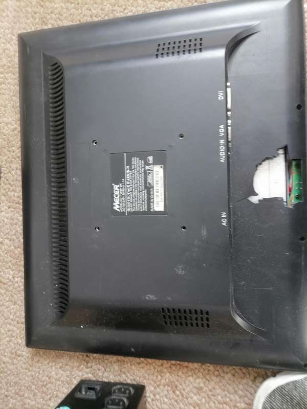 Bulk lot of computer electronics