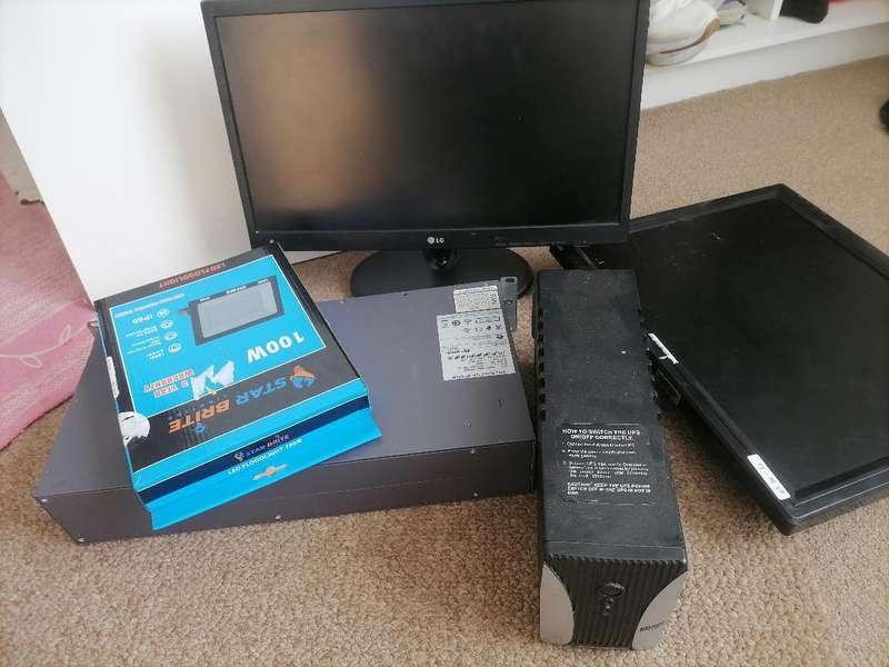 Bulk lot of computer electronics