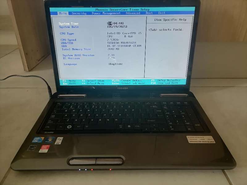i5 TOSHIBA SATELLITE L675-119