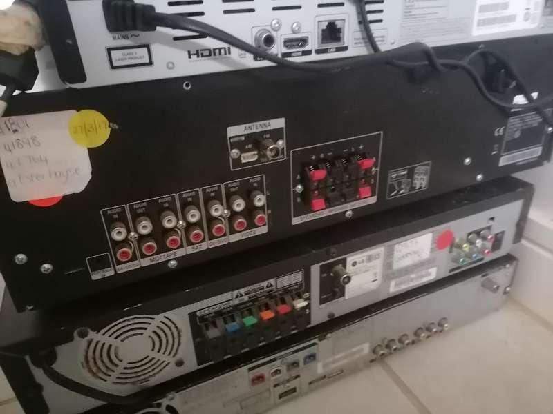 LOT OF DVD PLAYERS/SURROUND SOUND SYSTEMS,TOSHIBA SPEAKERS