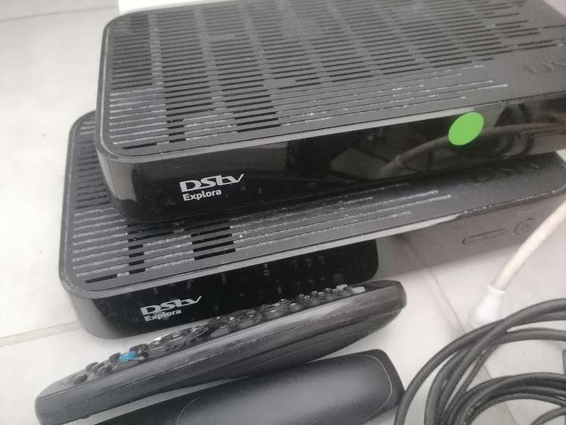 Bulk lot of electronics - one bid for the lot