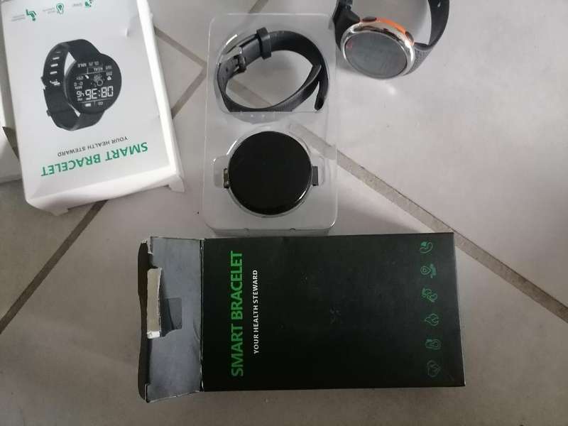 Bulk lot of untested electronics - one bid for the lot