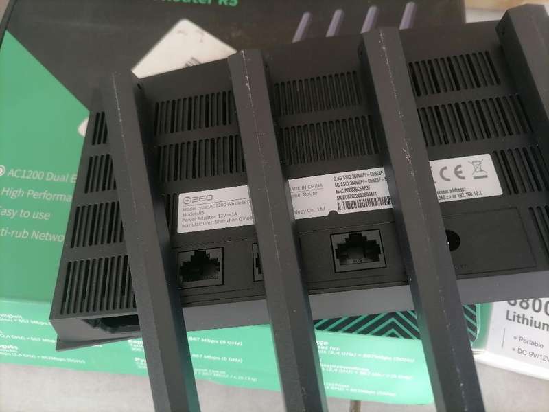 Jiageng 8800 mAh UPS with Cables+360 AC1200 DUAL BAND ROUTER*