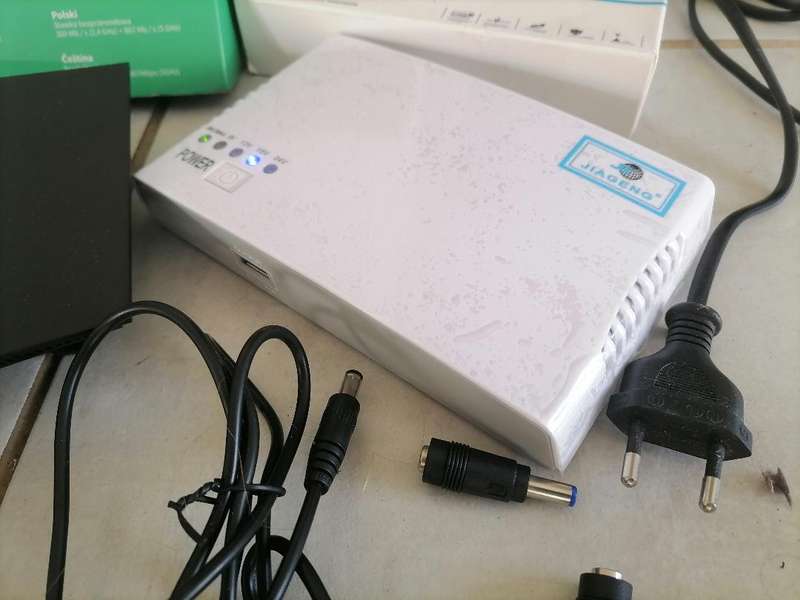 Jiageng 8800 mAh UPS with Cables+360 AC1200 DUAL BAND ROUTER*