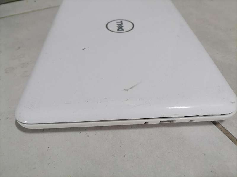 DELL INSPIRON P24T NOTEBOOK