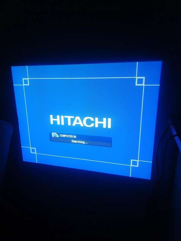 Hitachi CP-RX793lcd 2200 LUMENS Projector