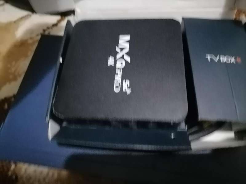**LOT OF UNTESTED ELECTRONICS*ETHERNET SWITCH,HDD,UPS BATTERIES,SMART TV BOX*ONE BID FOR LOT*