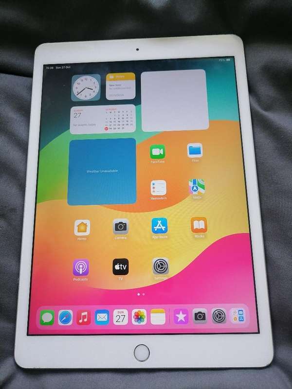 APPLE IPAD 10" A2197 7TH GEN.32GB, WIFI/BT. CHARGER*EXCELLENT CONDITION*