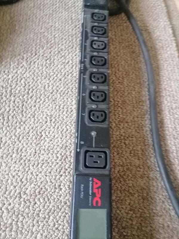 APC AP8953 PDU Rack