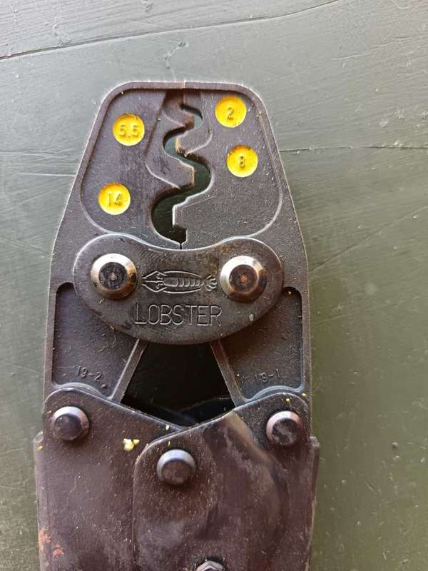 Lobster heavy duty crimper