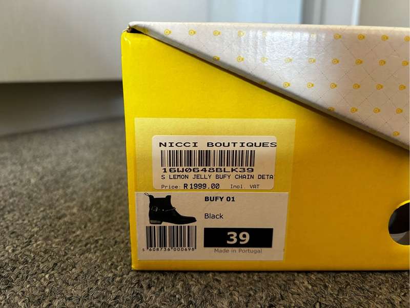 Lemon Jelly Boots