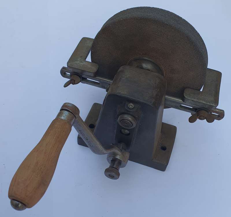 Vintage Hand Crank Grinder - Excellent Condition