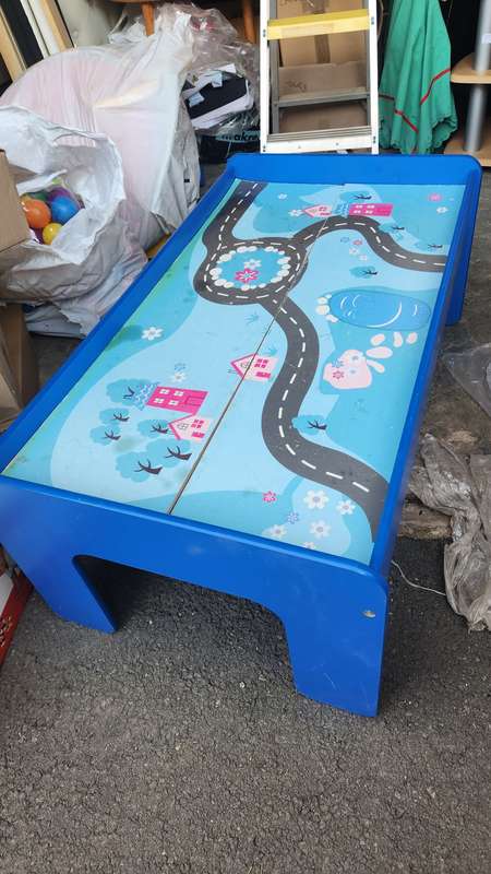 Bundle Kids Wooden Creative Play Table + 3 plastic icolor kids chairs + Kids trolley