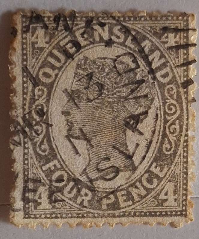 Queensland 1909 Victoria Four Pence 1 Used Hinged stamp