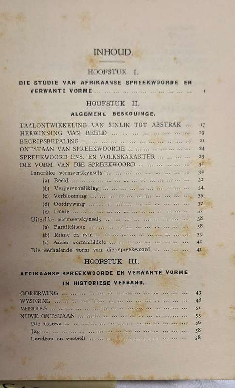 Afrikaanse Spreekwoorde en Verwante Vorme deur  D F Malherbe Hardeband 1920's