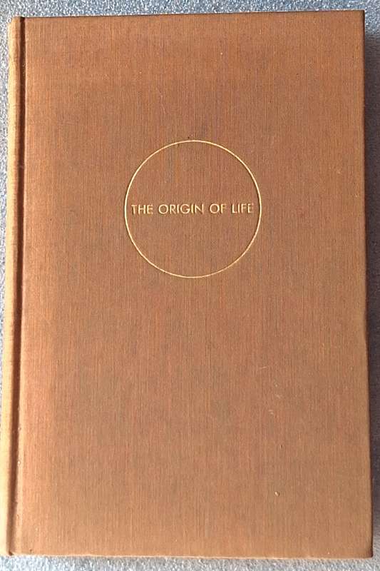 Of Stars and Men by Harlow Shapley Hardcover
