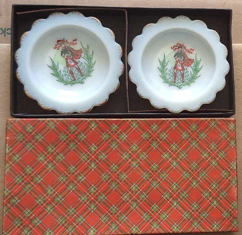 Boxed Set of 2 Scottish Piper Milk Glass Small Bowls