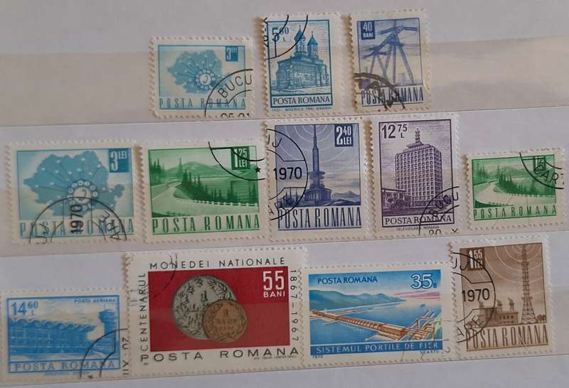 Romania Mixed Lot of  12 Used some Hinged stamps