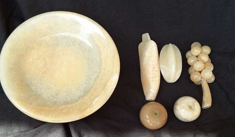 Vintage Marble Fruit Stand with Five Pieces Marble Fruit