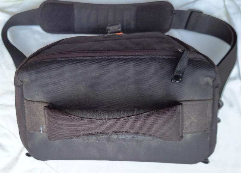 Lowepro Nova 170 AW Camera Bag