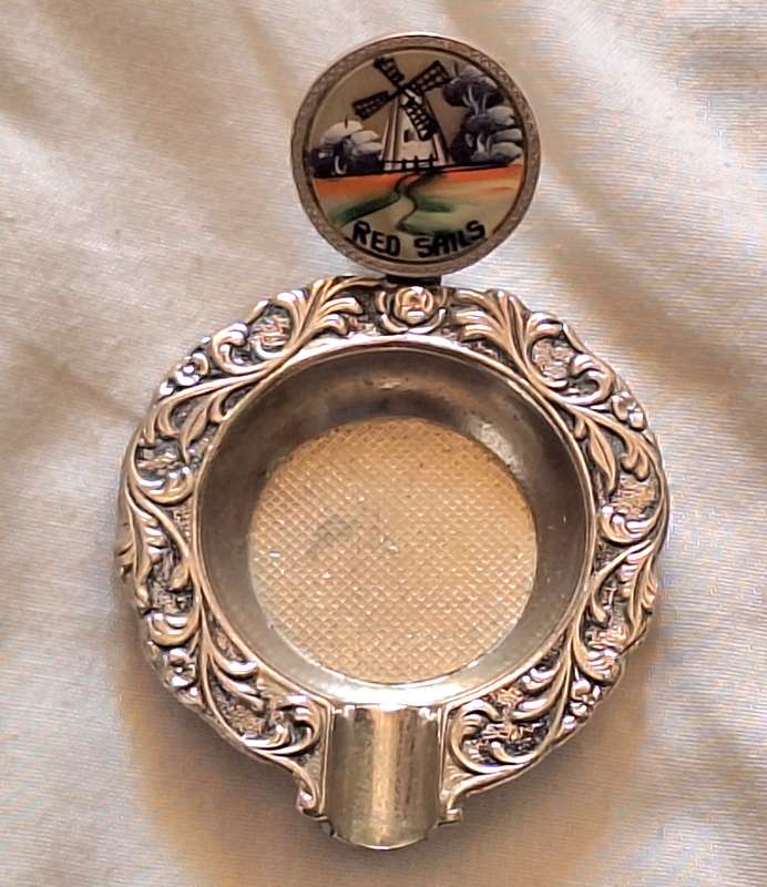 Small Vintage Metal Ashtray with "Red Sails" Crest