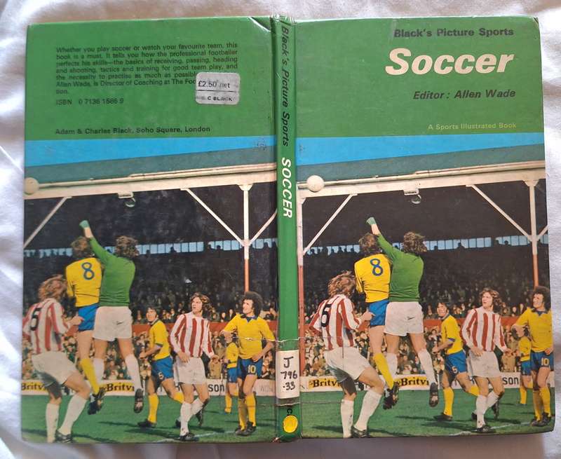 Black's Picture Sports: Soccer Ed: Allen Wade Hardcover