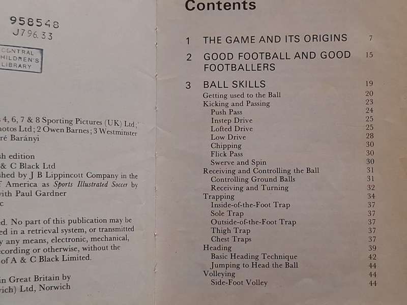 Black's Picture Sports: Soccer Ed: Allen Wade Hardcover