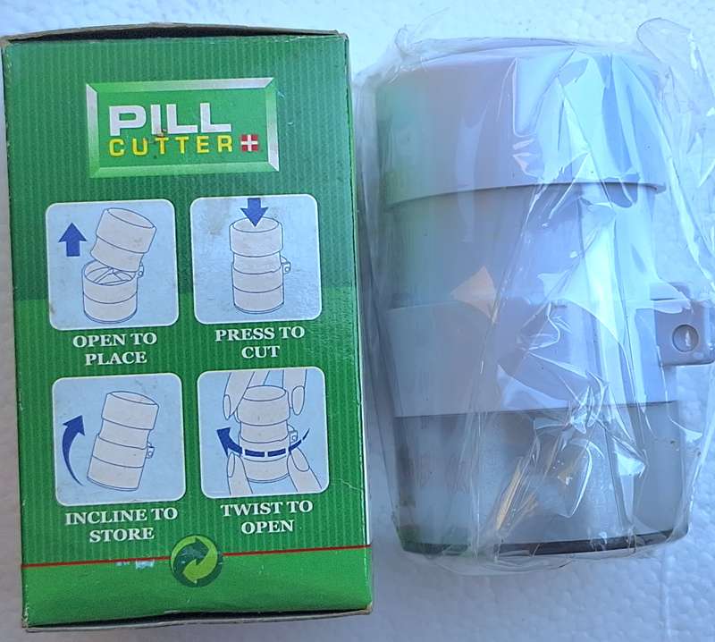 Pill Cutter (Cut and Store)
