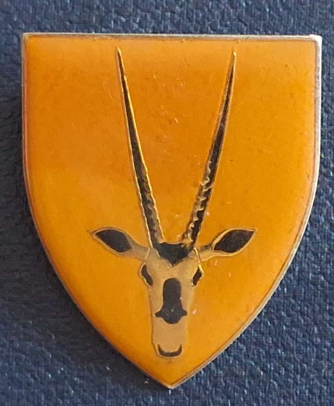 SADF 8 SA Infantry Battalion Metal Flash (Darker Brown Type)