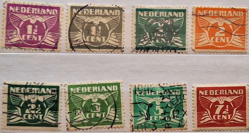 Netherlands 1926-1951 Numerals 8 Used (some Hinged) stamps