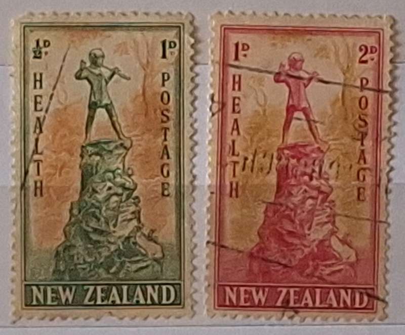 New Zealand 1945 Health Issue Set of 2 Used stamps