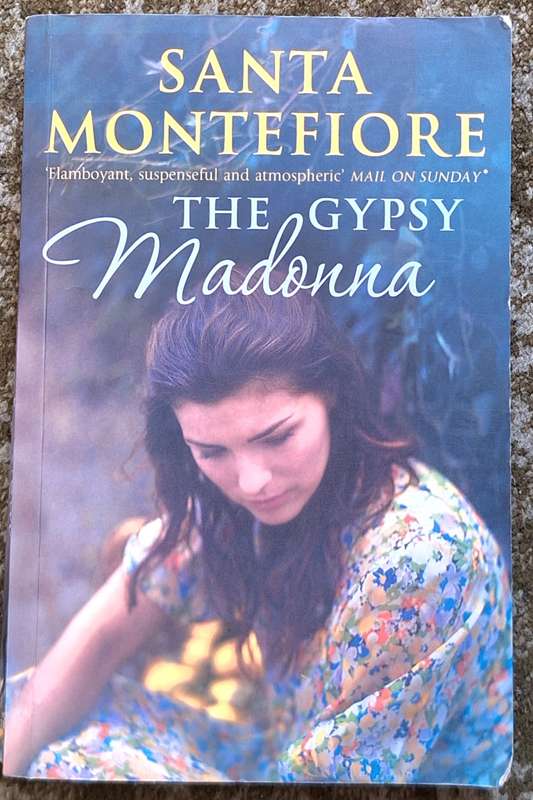 The Gypsy Madonna by Santa Montefiore Paperback