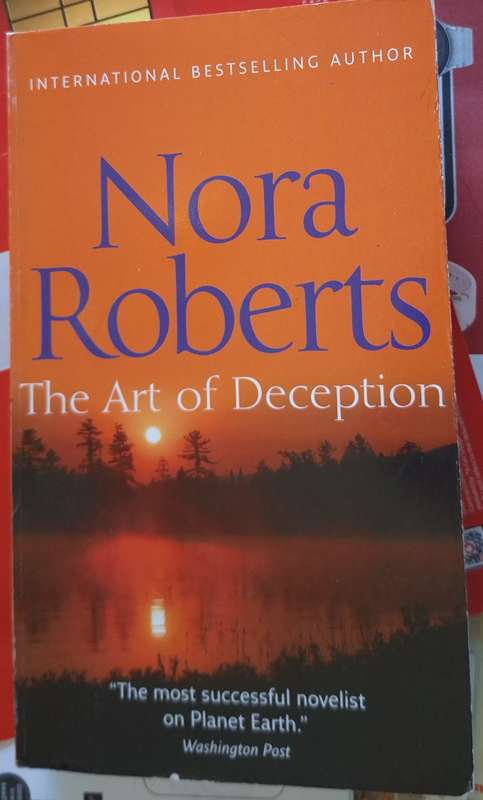 The Art of Deception by Nora Roberts Paperback