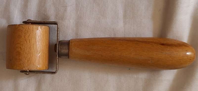 Vintage small SIGNAL wooden roller. Printing decorating