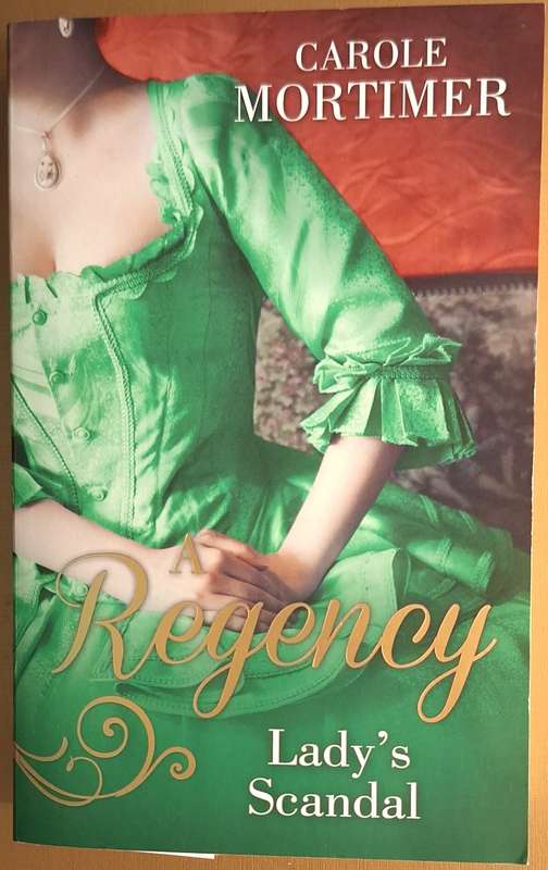 Lady's Scandal by Carole Mortimer Paperback