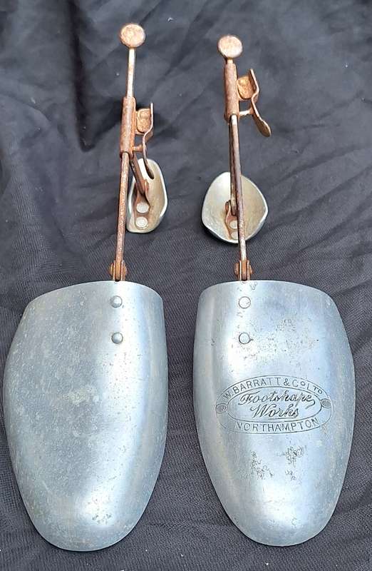 Aluminium Shoe Trees Shoe Size: 7 1/2 - 9