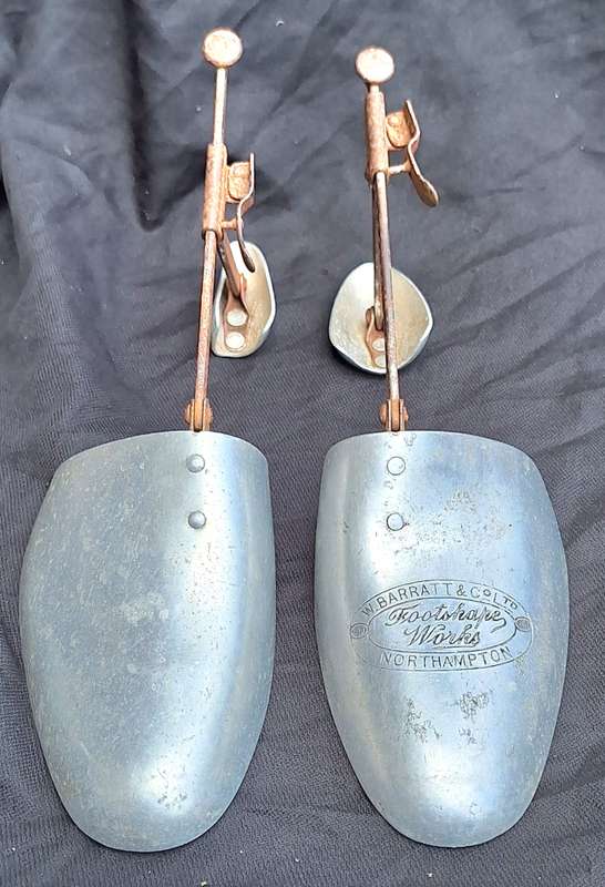 Aluminium Shoe Trees Shoe Size: 7 1/2 - 9