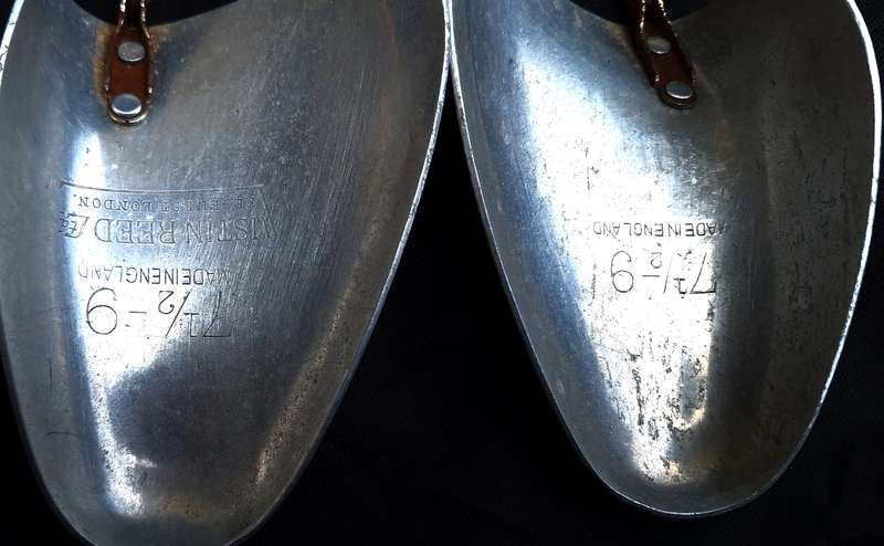 Aluminium Shoe Trees Shoe Size: 7 1/2 - 9
