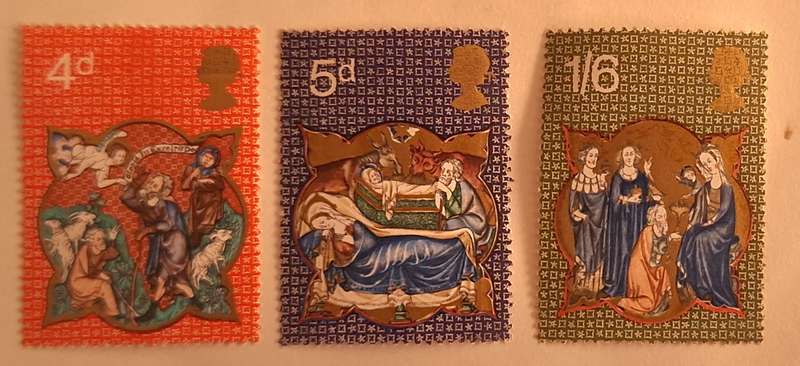 GB 1970 Christmas Set of 3 Mint stamps