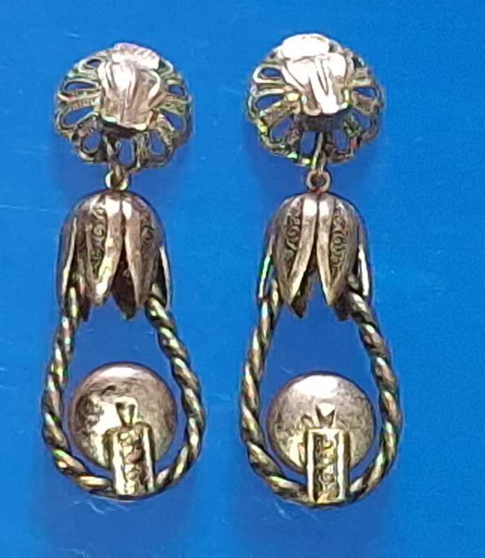 Clip-on Earings