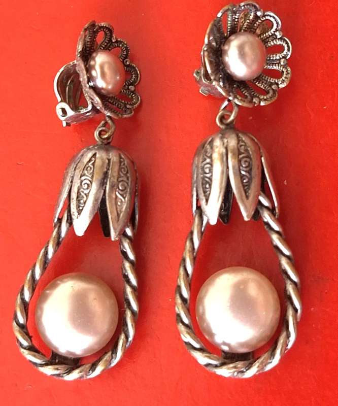 Clip-on Earings