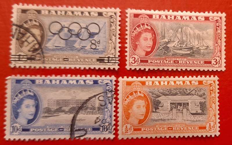 Bahamas 1954 Local Motifs Elizabeth II 2 Used and 2 Unused stamps all Hinged