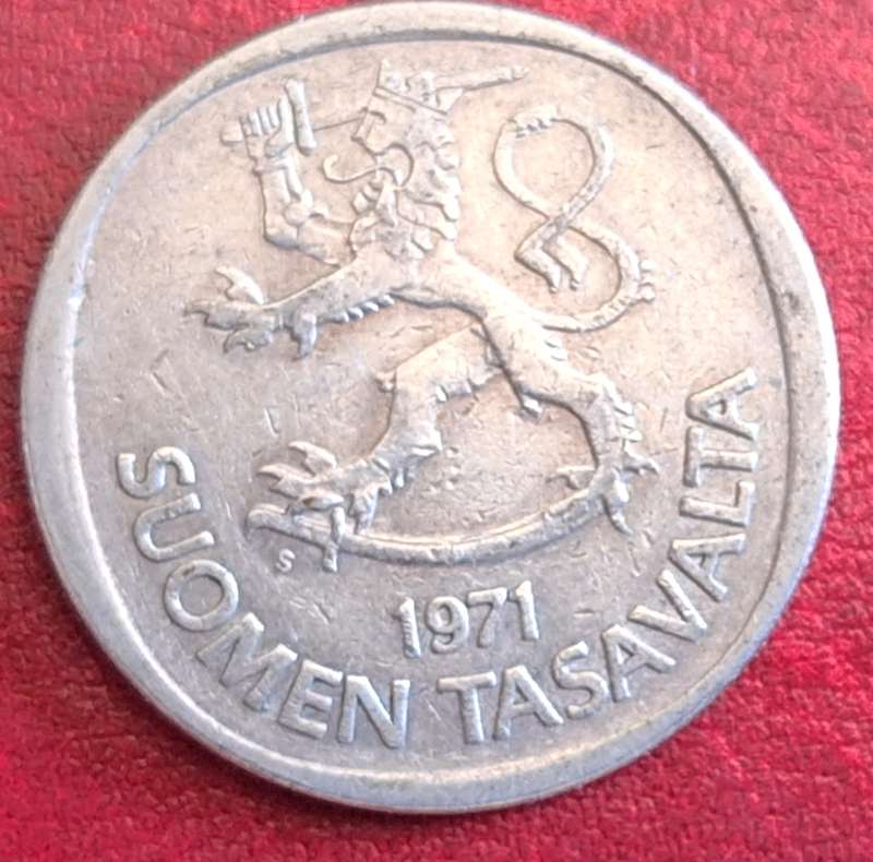 Finland 1971  1 Markka Copper-nickel