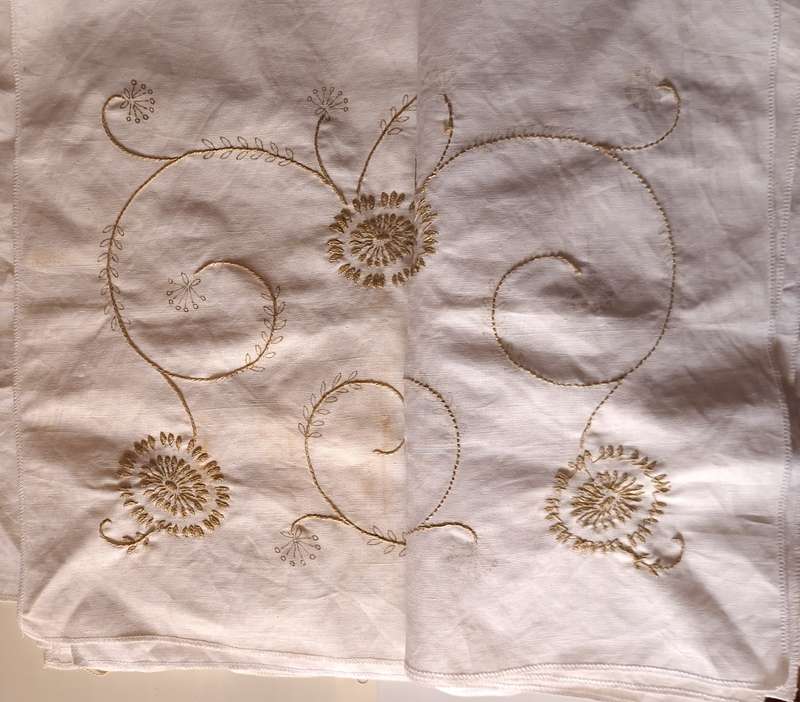 24 Linen Embroidery Squares for Table Cloth or Cushion Covers