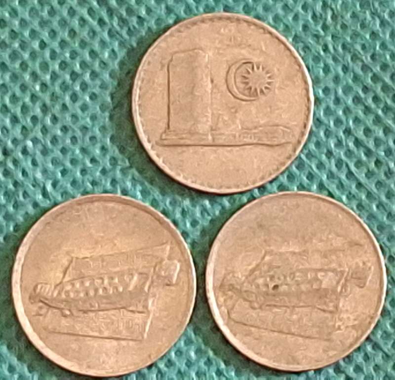 Malaysia 1973 10 Sen Parliament and 1990 and 1992 10 Sen Agong All Copper-nickel