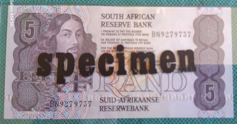 South African Reserve Bank  R5 BN9279737